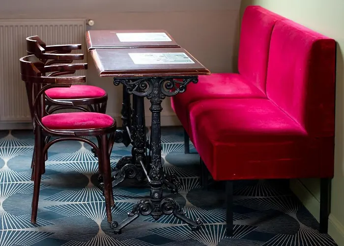 Maison Longuevie Bed & Breakfast