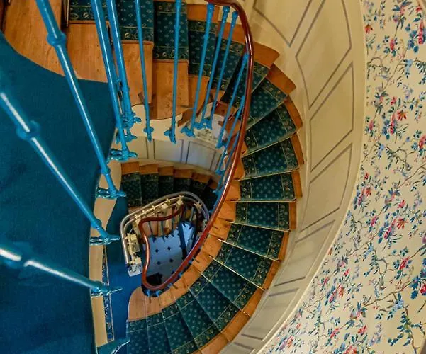 Maison Longuevie Bed & Breakfast 4*