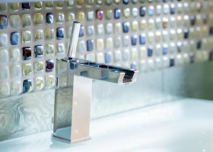 Maison Longuevie Bed & Breakfast 4*