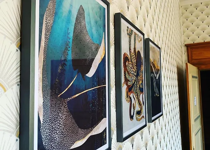 Maison Longuevie Bed & Breakfast